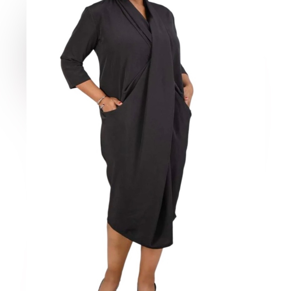 Dubgee by Whoopi Black Overlap Midi Dress🖤